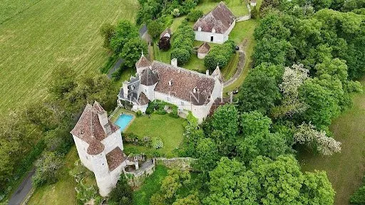 Maison 9 pièces 430 m²