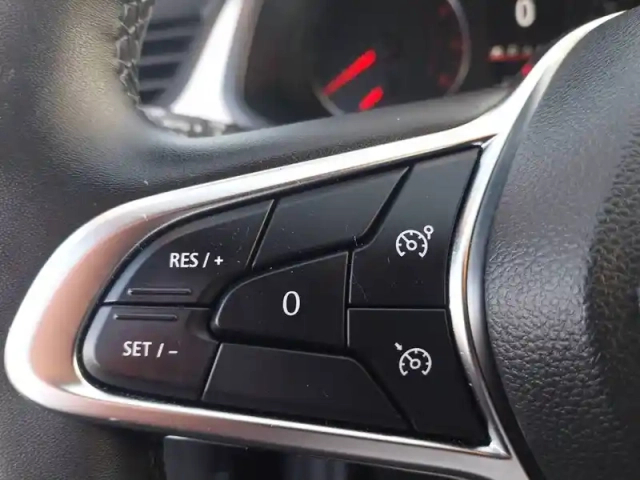 Renault Captur tce 100 gpl — photo 60