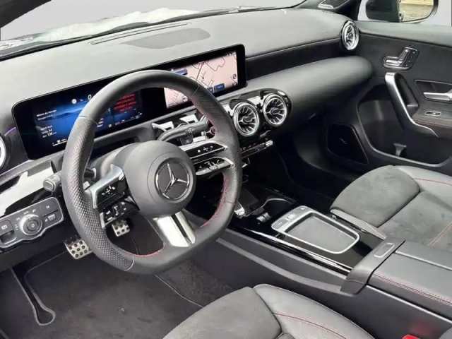 Mercedes Classe A 180 — photo 27