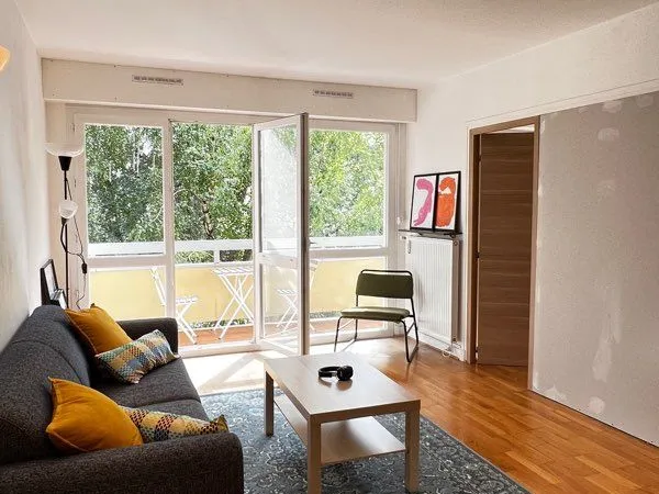 Appartement 4 pièces avec cave et garage - Évry-Courcouronnes