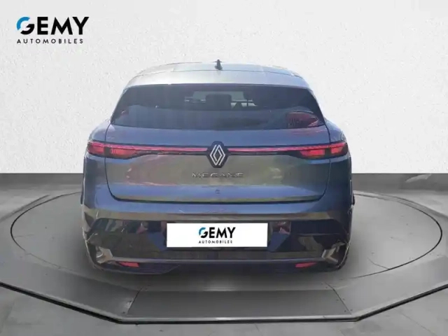 Renault Megane e-tech ev40 130ch standard charge — photo 35