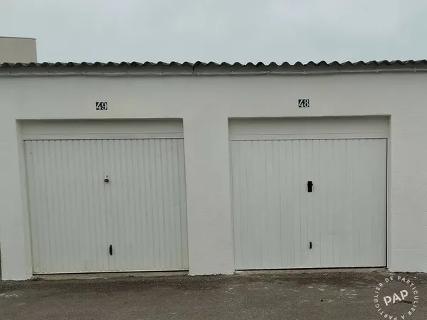 Garage/Parking
