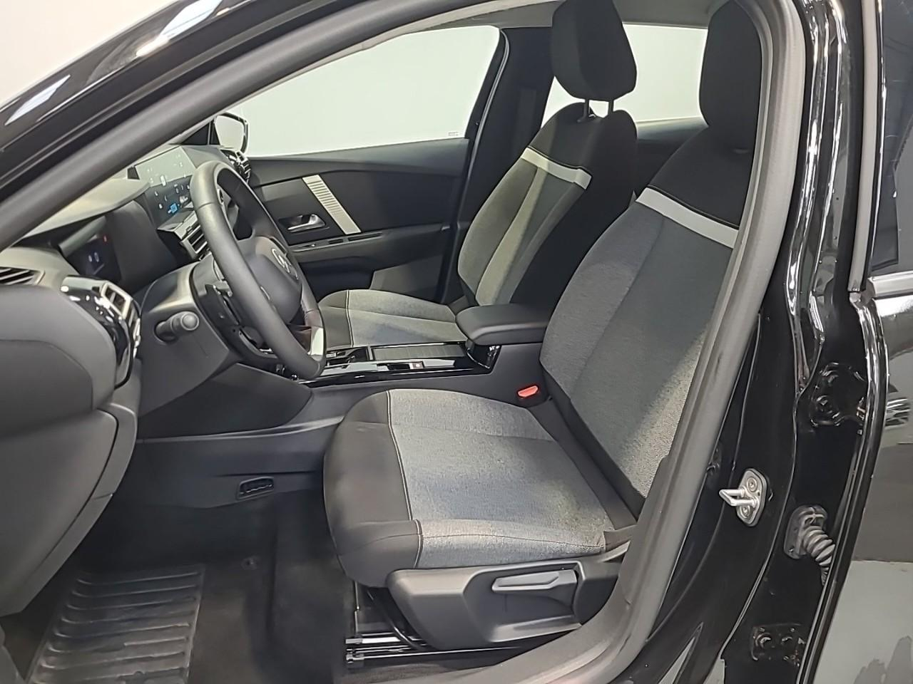 Citroën C4 hybride 100 e-dcs6 you — photo 10