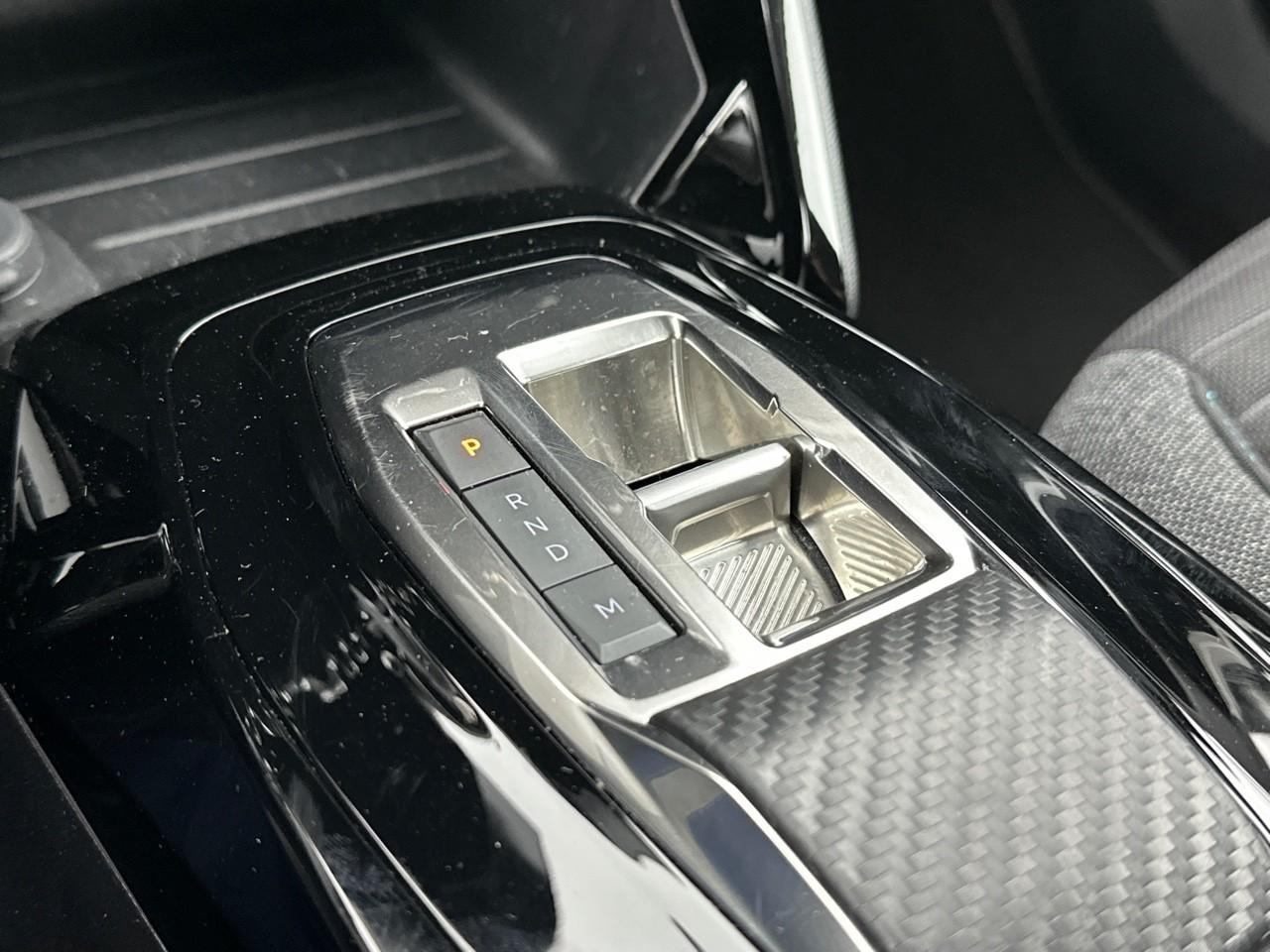 Peugeot 2008 puretech 130 s&s eat8 style — photo 29
