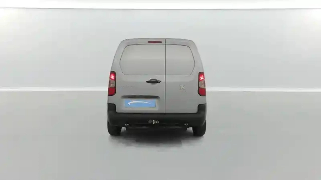Peugeot Partner fourgon standard 650 kg bluehdi 100 s&amp;s bvm5 — photo 30