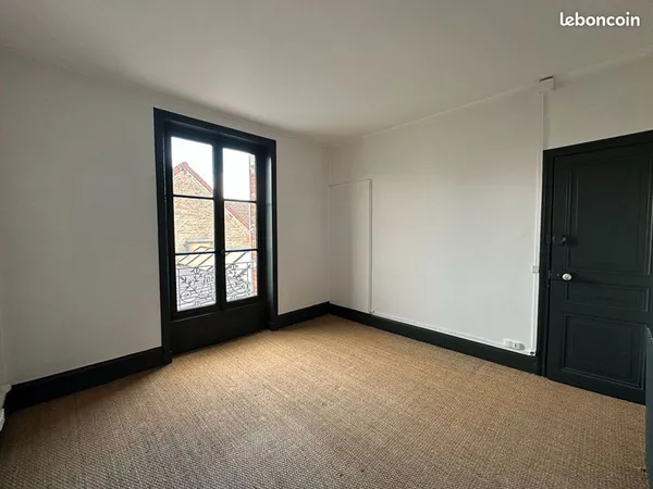 Bureaux 15 m² AUXERRE