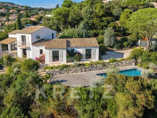 Les Issambres - Une Villa Provençale D'Exception Avec Vue Mer