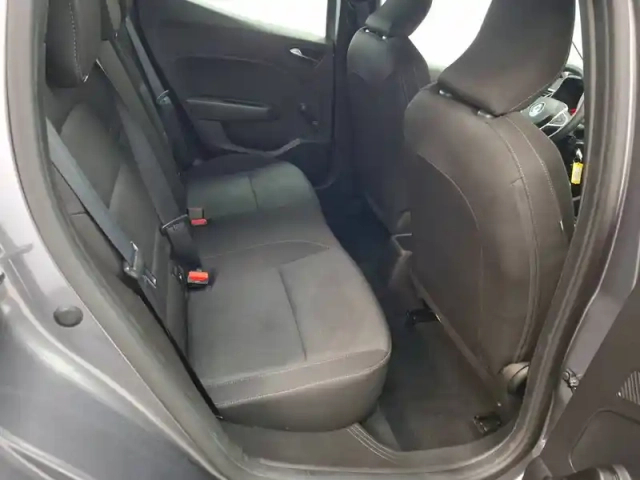 Renault Clio tce 90 — photo 21