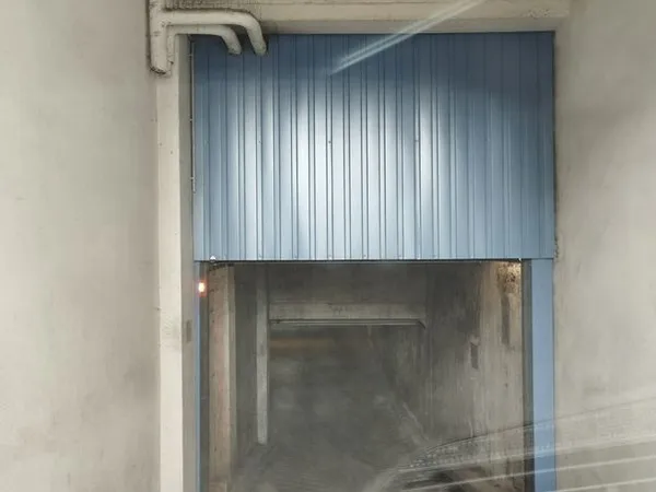 Parking sécurisé à Vanves 72 rue Jean Bleuzen