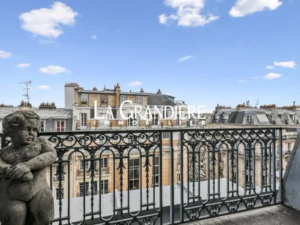 Appartement 7 pièces 173 m²