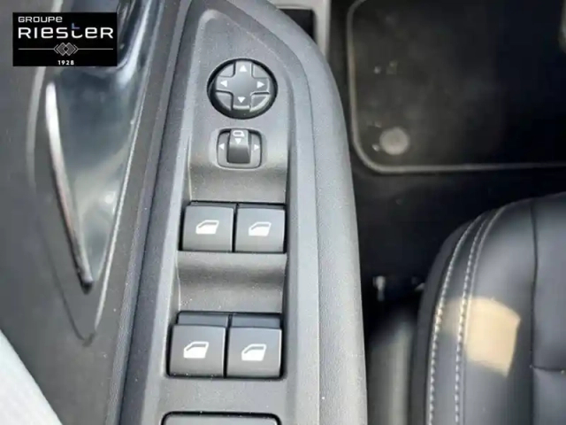 Citroën C4 e- 156 ch autonomie étendue — photo 18