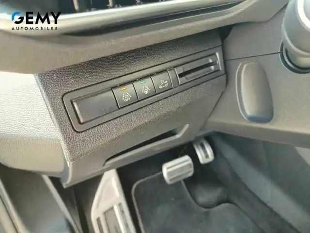 Peugeot 3008 puretech 130ch s&amp;s eat8 — photo 13
