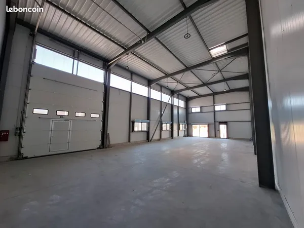 Cellule d'activité 200m² ZAC la Fouquetiere