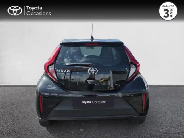 Toyota Aygo x 1.0 vvt-i 72ch dynamic s-cvt my24 — photo 4