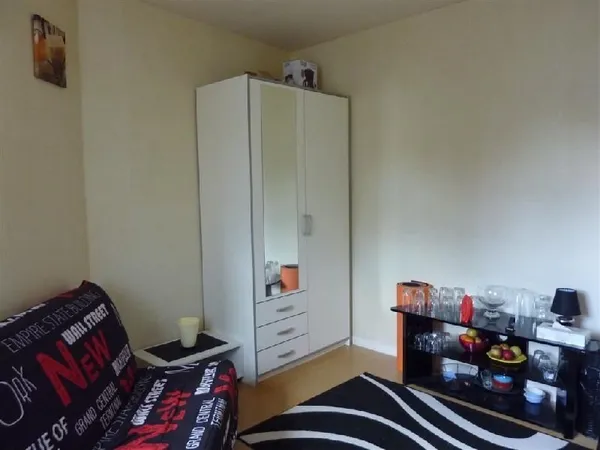 Studio 1 pièce 15 m²