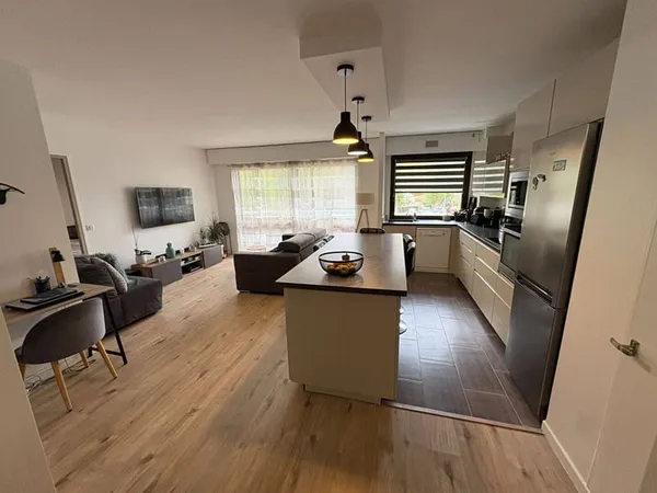Appartement 4 pièces 80 m²