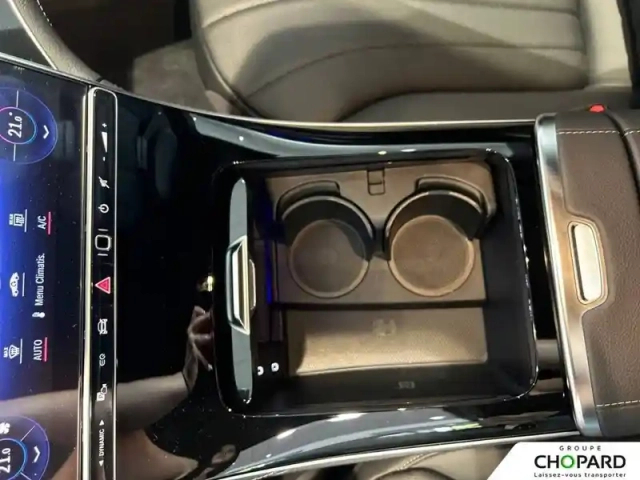 Mercedes Eqe 300 — photo 91