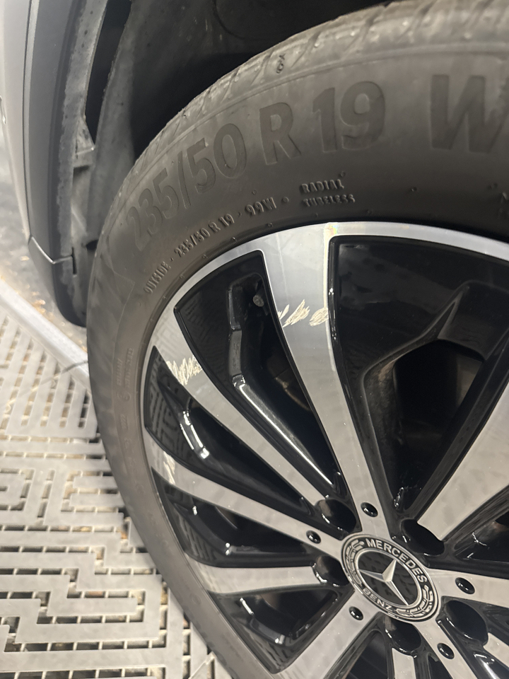 Mercedes GLA 200 d 8G-DCT — photo 24