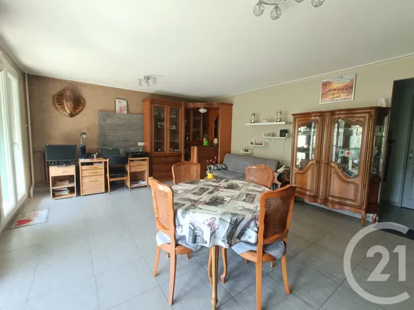 Appartement 4 pièces 71 m²