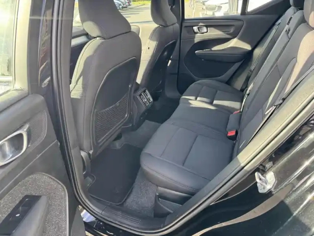 Volvo Xc40 t3 163 ch geartronic 8 — photo 20