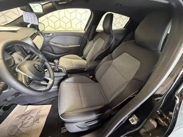 Renault Clio tce 90 — photo 9