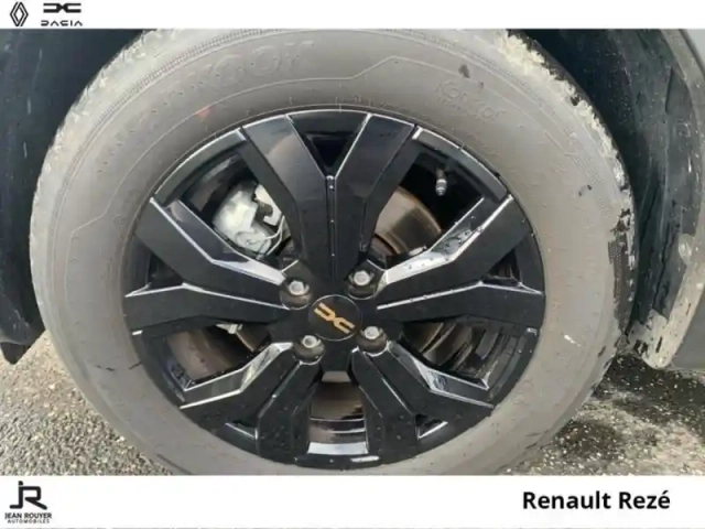 Dacia Jogger 1.0 tce 110ch extreme 7 places -24 — photo 8