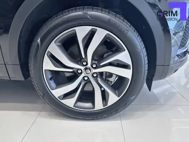 Jaguar E-Pace p270e ch phev awd bva — photo 16