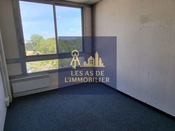 Bureaux 26 m² Val-de-Reuil