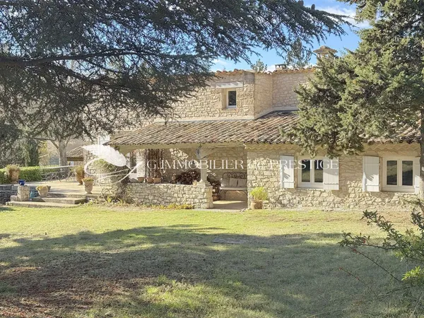 Maison 6 pièces 191 m²