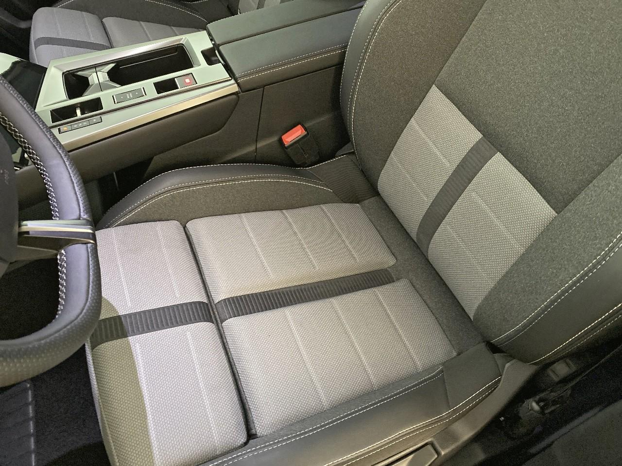 Opel Grandland 1.2 turbo hybrid 145 ch e-dct6 gs — photo 9