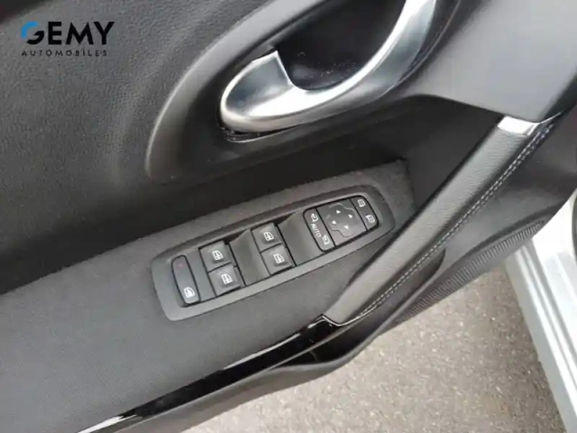 Renault Kadjar tce 140 fap — photo 14