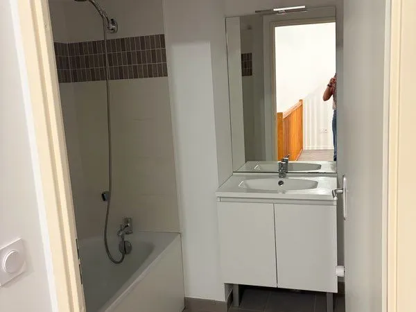Appartement 3 pièces 61 m2 bassin à flot