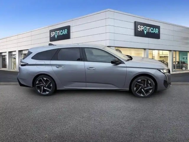 Peugeot 308 sw phev 180 e-eat8 allure pack — photo 6