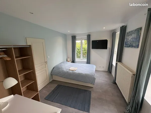 Belle chambre avec salle de bain privative proche Luxembourg et jardin