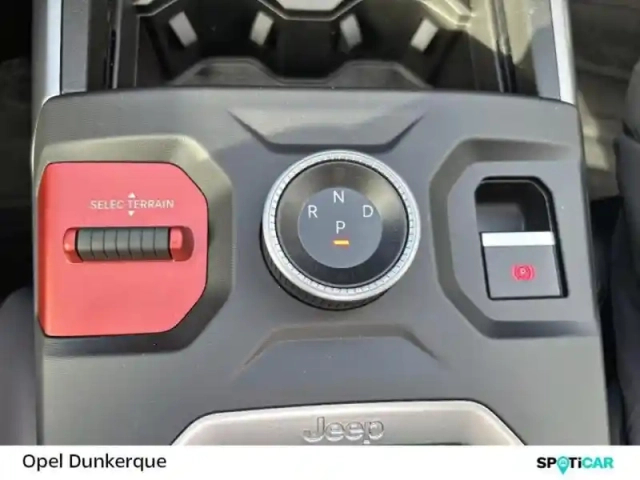 Jeep Compass electrique 213ch 157kw first edition — photo 12