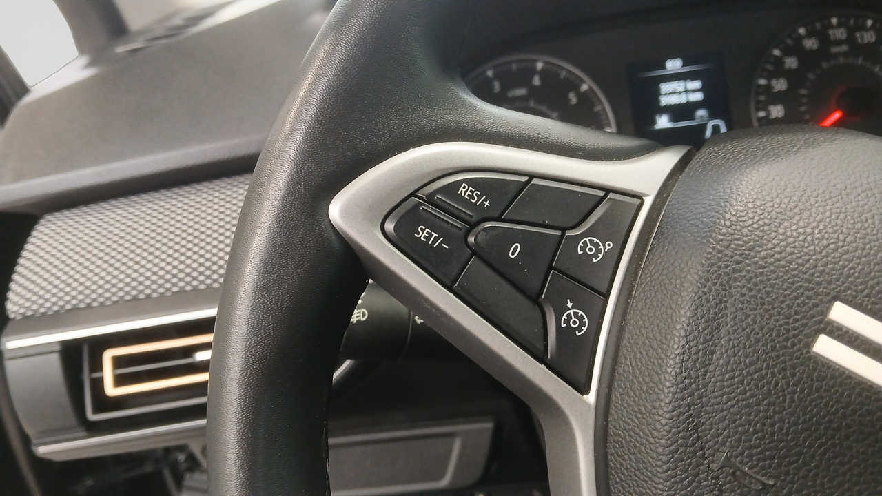 Dacia Sandero TCe 90 — photo 20