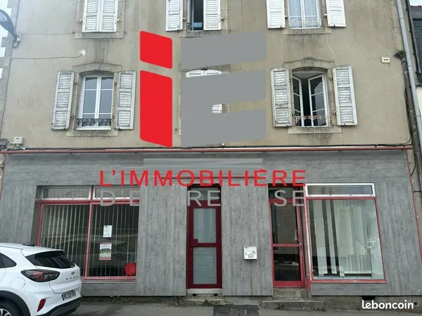 Bureaux 113 m²