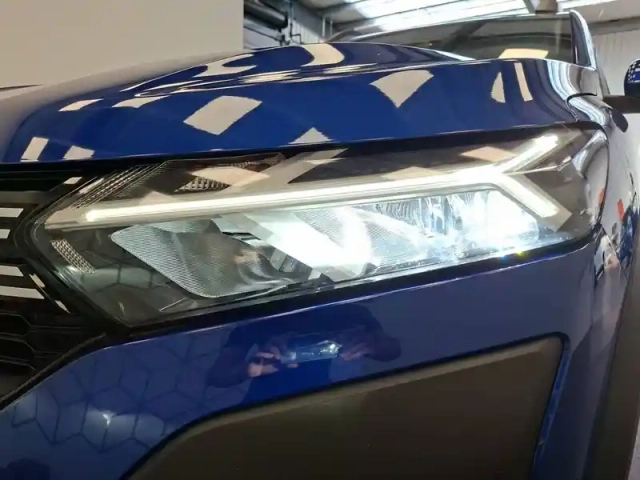Dacia Sandero eco-g 100 — photo 18