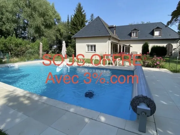 Maison 9 pièces 233 m²