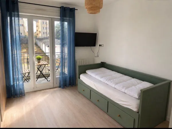 Studio meublé 17 m² avec extérieur - Le Mans - 520 tout compris