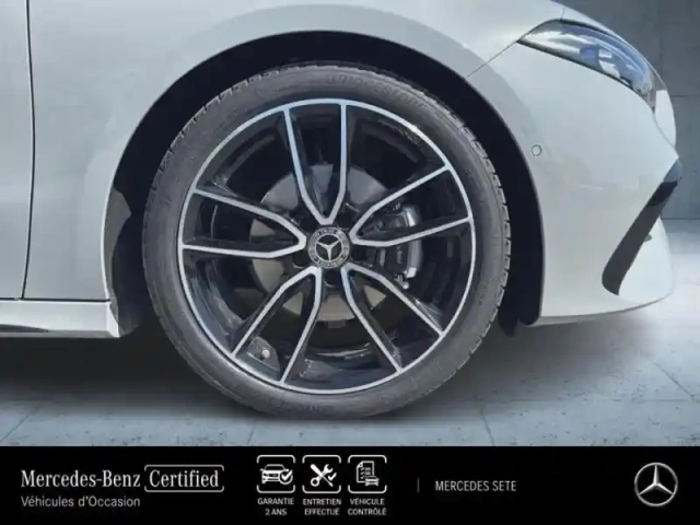 Mercedes Classe A 180 d 116ch amg exclusive design 8g-dct — photo 9