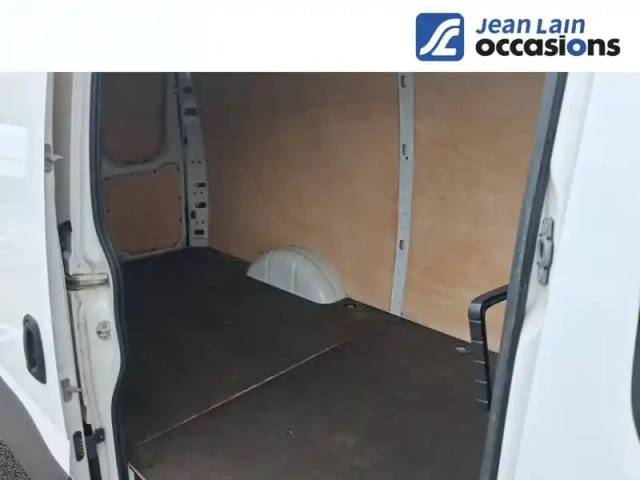 Iveco Daily fgn 35 s 14s v12 h2 quad-leaf bvm6 — photo 17