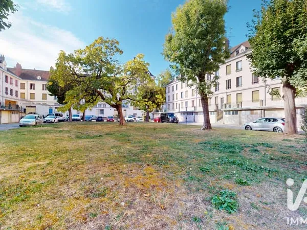 Appartement 5 pièces 100 m²