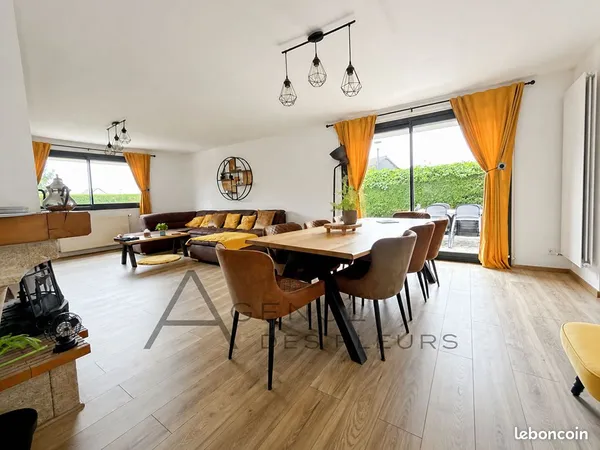 Maison 8 pièces 237 m²