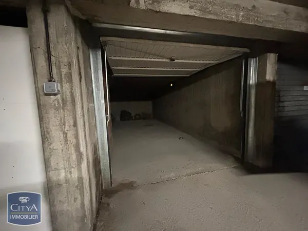 Stationnement Location Saint-Étienne   50€