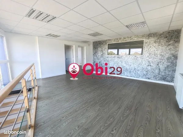Bureaux 70 m²