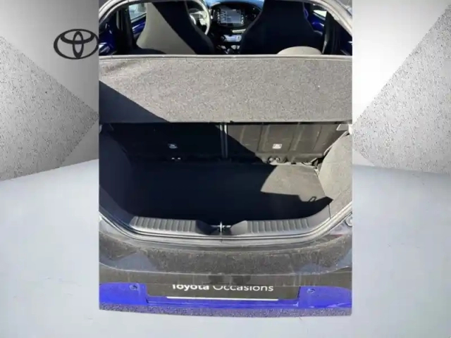 Toyota Aygo 1.0 s-cvt 72 design — photo 9