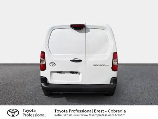 Toyota Proace city medium 100 d-4d start mc24 — photo 19