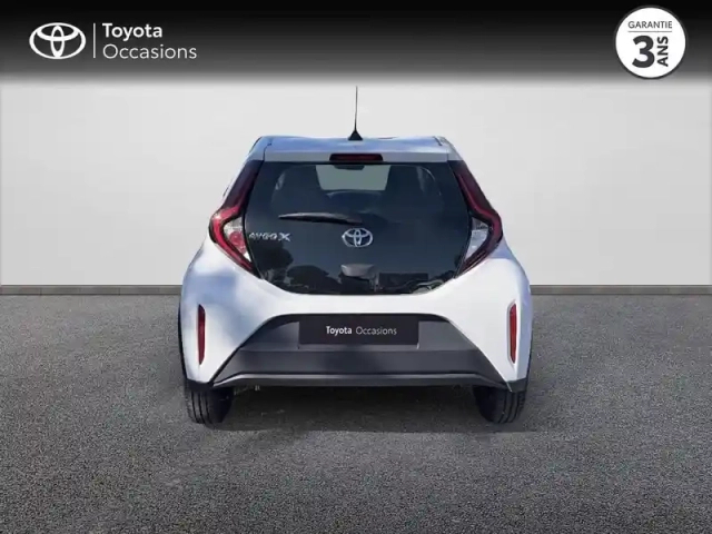 Toyota Aygo X 1.0 vvt-i 72ch dynamic s-cvt — photo 4