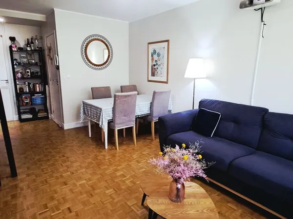 Appartement T3 de 62 m² en lisière de forêt à Bougival